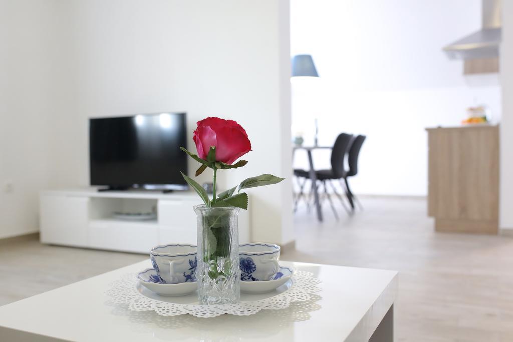 Apartments Nada Sukošan Extérieur photo