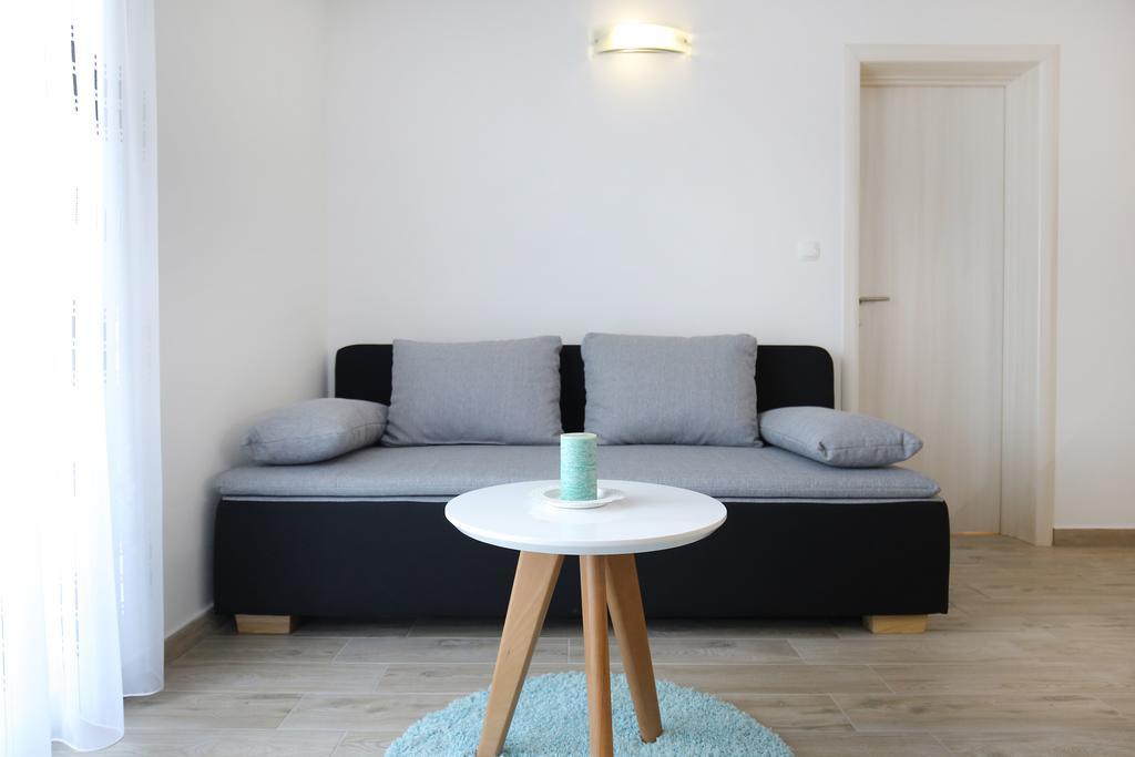 Apartments Nada Sukošan Extérieur photo