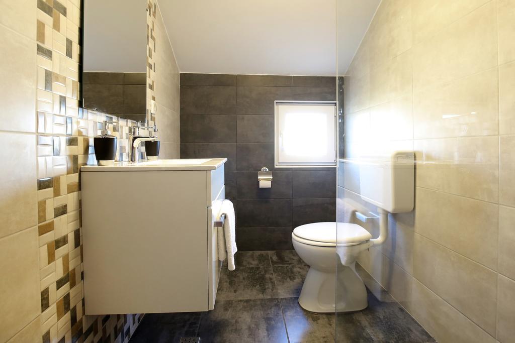 Apartments Nada Sukošan Extérieur photo